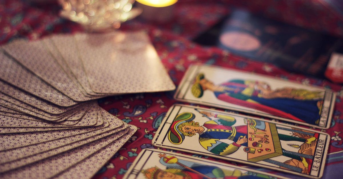 Como funciona a consulta de Tarot Online com Inteligência Artificial 